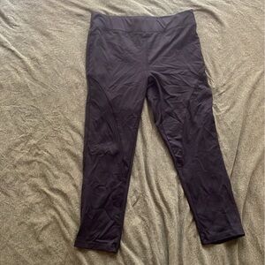 Forever 21 Black Athletic Capri Leggings with Mesh Detail